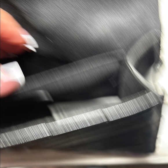 Forever 21 Quilted Crossbody Bag with Chain Strap 
Small black rigid - Picture 7 of 8